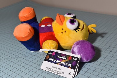 Funko Plush: Five Nights At Freddy'S (FNAF) - Radioactive Foxy - Peluche Coleccionable - Idea De