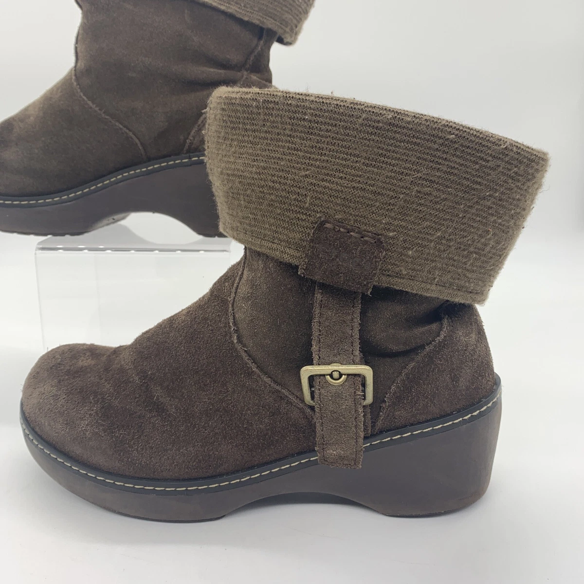 Crocs 11554 Cobbler Brown Leather Suede Fold Over Ankle Slip On Boots Women s 10