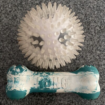 Neu-Leckerlieknochen von Kong, 13 cm + Noppenball, ca 8 cm - gebraucht 