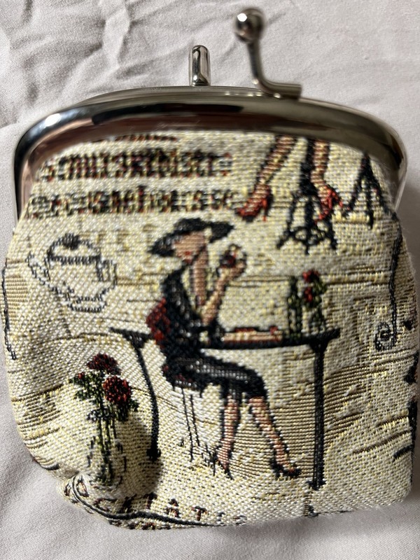 Rendezvous Frame Tapestry Coin Purse