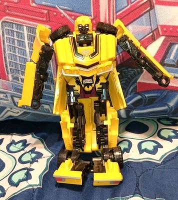 TRANSFORMERS MOVIE CLASSIC CAMARO BUMBLEBEE DELUXE 2007 LOOSE INCOMPLETE!