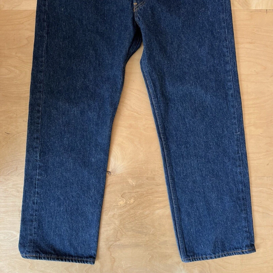 Vintage Levis 501 Jeans 38 Blue 80s Denim Made in USA Workwear Non Selvedge - Image 4 of 4
