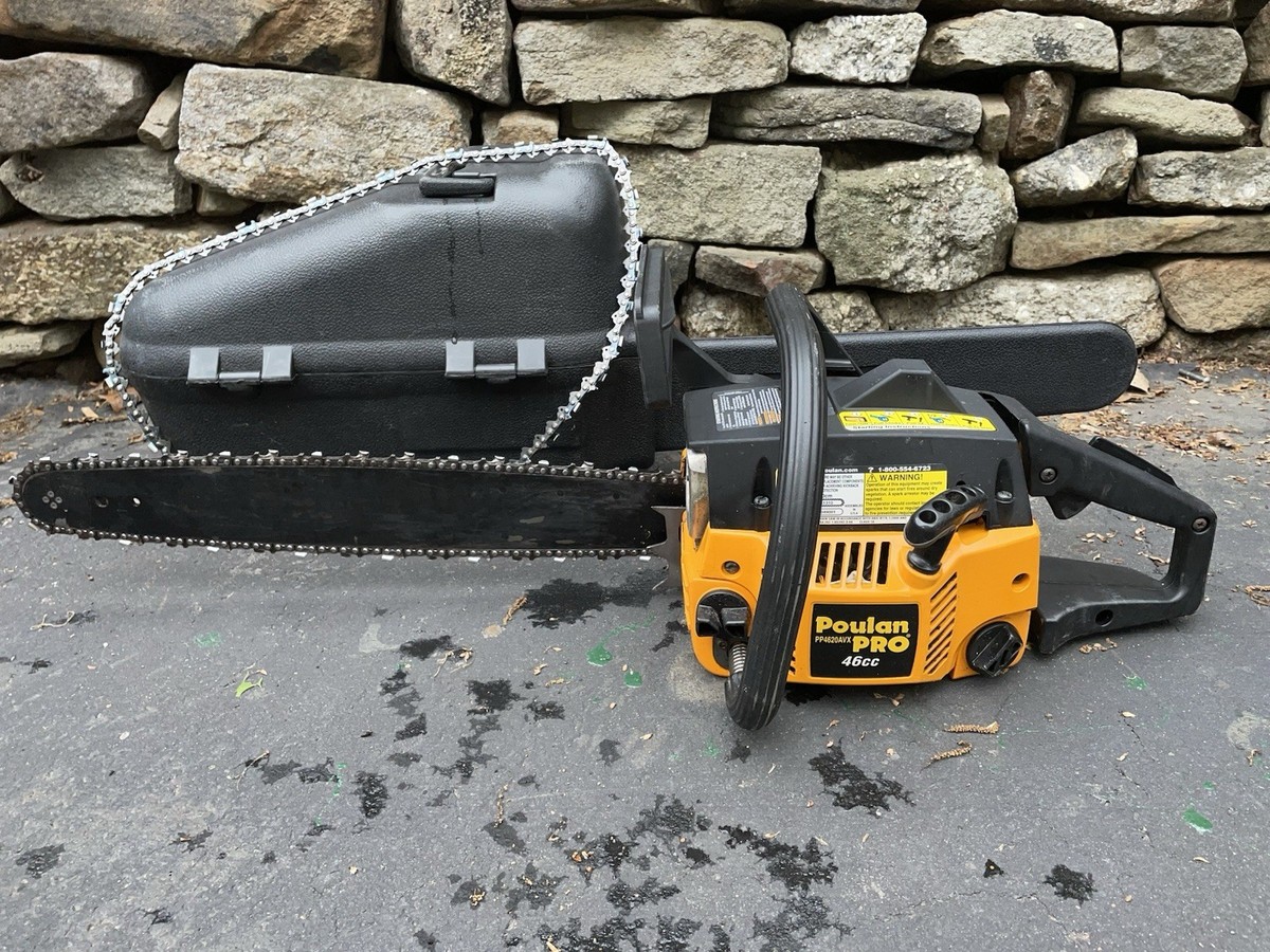 Poulan Pro 46cc PP4620AVX Chainsaw W/Extra New Chain & Case Starts