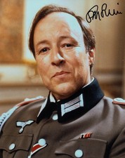 Allo Allo TV comedy series 8x10 photo signed by actor Guy Siner as Lt Gruber