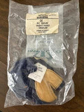 Impacto AV 502-20 Hand And Wrist Protection Right Hand Medium