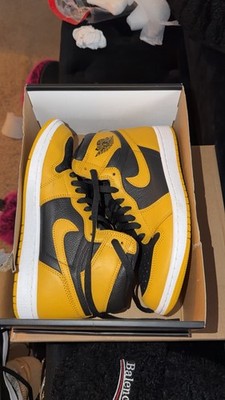 Nike Air Jordan 1 Retro High OG Pollen Yellow Black Leather Sneaker 555088-701
