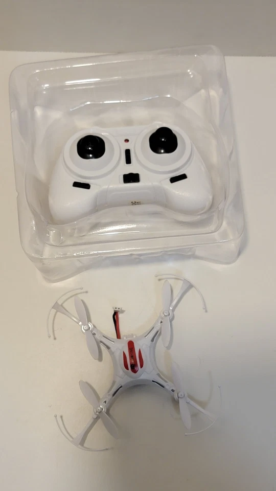 Eachine H8 Mini 4ch 6-axis gyrp Quad-copter - Image 4 of 4