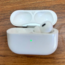 AirPods Pro 2nd Gen White Only on the right side Charging box and one-meter wire