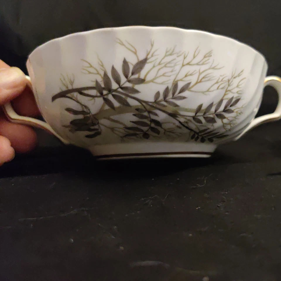 Adderley Lyncroft Pattern H561 Bone China 3 X Soup Bowls Plates - Image 2 of 4