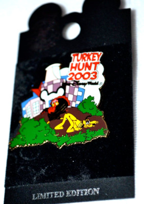 Pluto Turkey Hunt 2003 Cast LE 1500 Disney Pin
