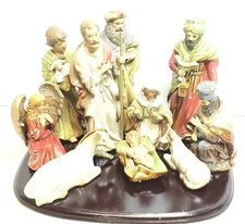 Vintage Christmas Nativity Set 11 Piece Complete Set w/Base Kirkland