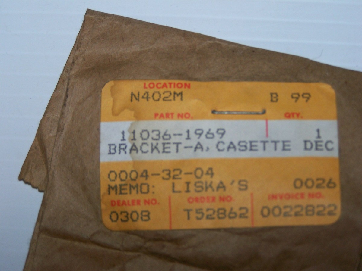 Kawasaki 11036-1969 BRACKET-A,CASETTE DEC | eBay