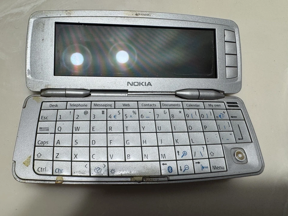 RARE🔥 Nokia 9300i Blk Grey Communicator Vintage Smartphone QWERTY & Cradle Wire - Image 4 of 4