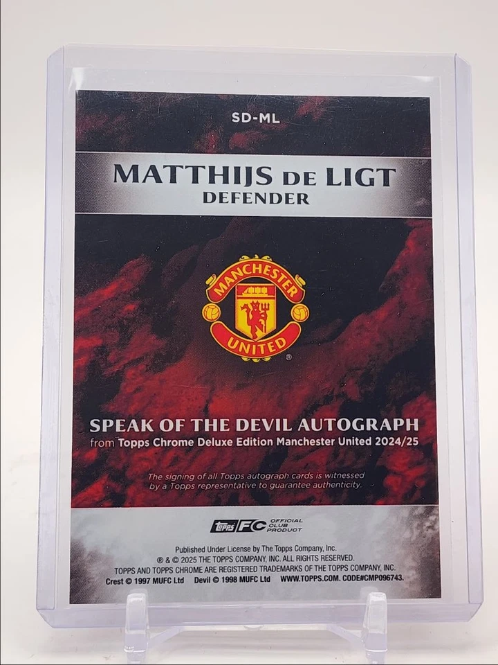 MATTHIJS DE LIGT 2024 TOPPS CHROME GOLD SPEAK OF THE DEVIL AUTO /50 Q2723 - Image 2 of 2