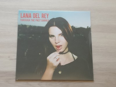 Lana Del Rey    Through The Past Darkly