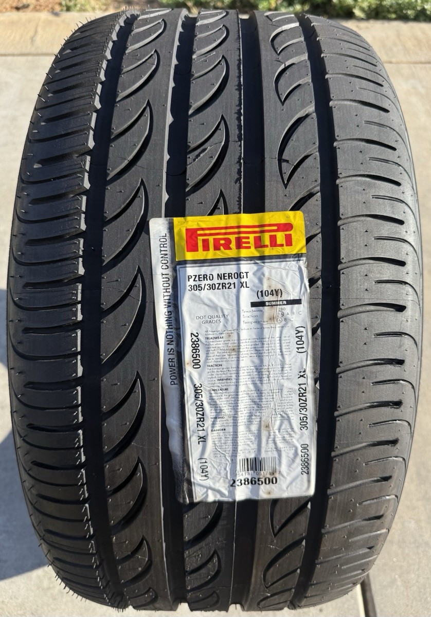 Set of TWO BRAND NEW 305/30ZR21 (104Y) Pirelli P Zero Nero GT
