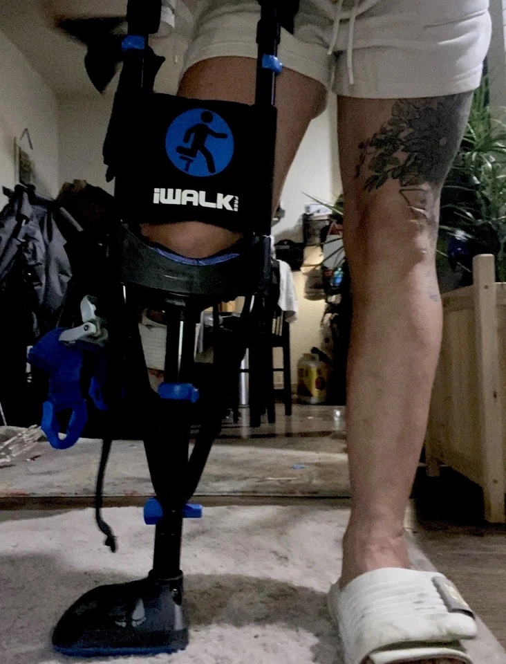 Alternativa muleta sin dolor manos libres iWALK Free 3.0 Foto 2 de 4