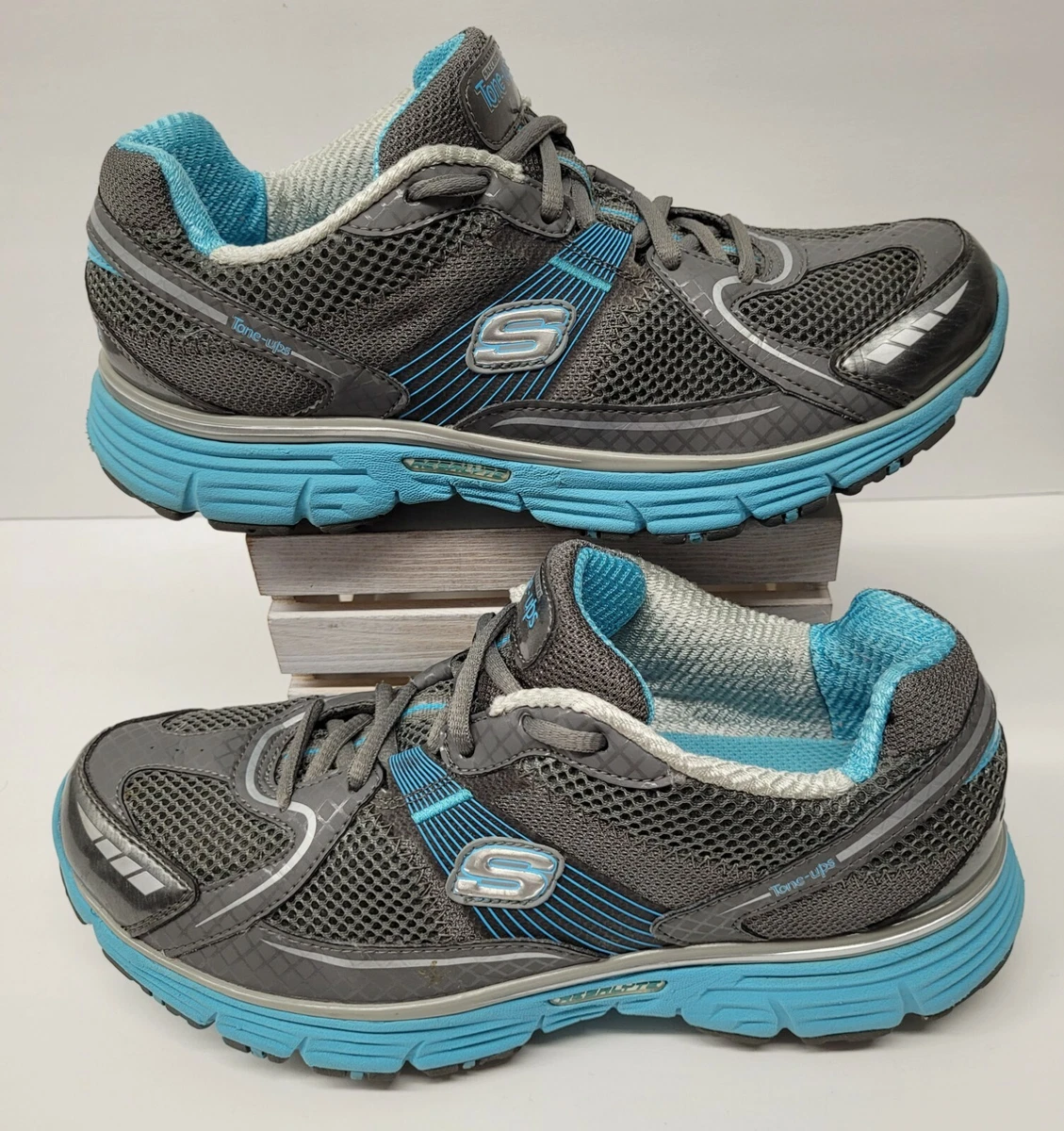 Licuar Hacia atrás vitalidad SKECHERS Tone-Ups Fitness 11751 Women&#039;s Size 9 Blue Gray Toning  Sneakers Shoes | eBay