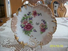Violet Floral Spray & Butterfly Vtg Porcelain Gold Scalloped Single Handled Bowl
