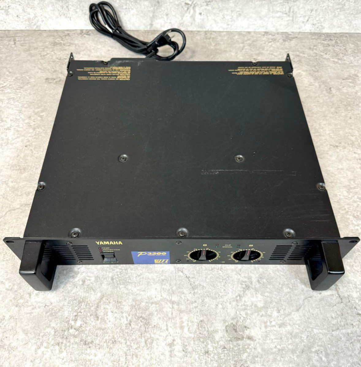 Yamaha P3200 Used Tested Working Stereo Power Amplifier Yamaha P3200 Used Tested Working Stereo Power Amplifier