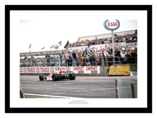 James Hunt Wins 1976 British Grand Prix Formula One Photo Memorabilia (814)