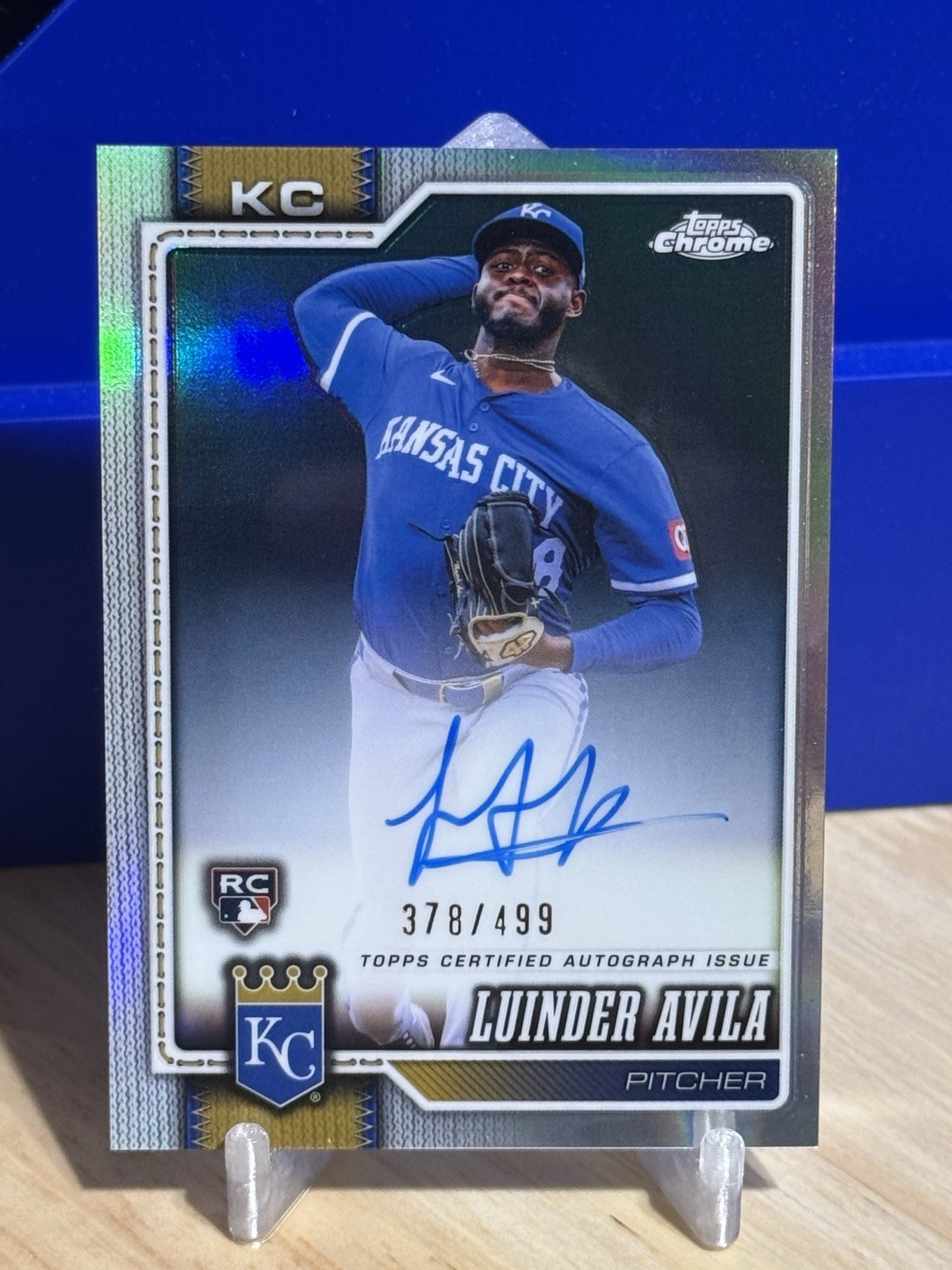 2026 Topps Chrome Refractor  Luinder Avila RC  Auto /499 RA-LAV Royals