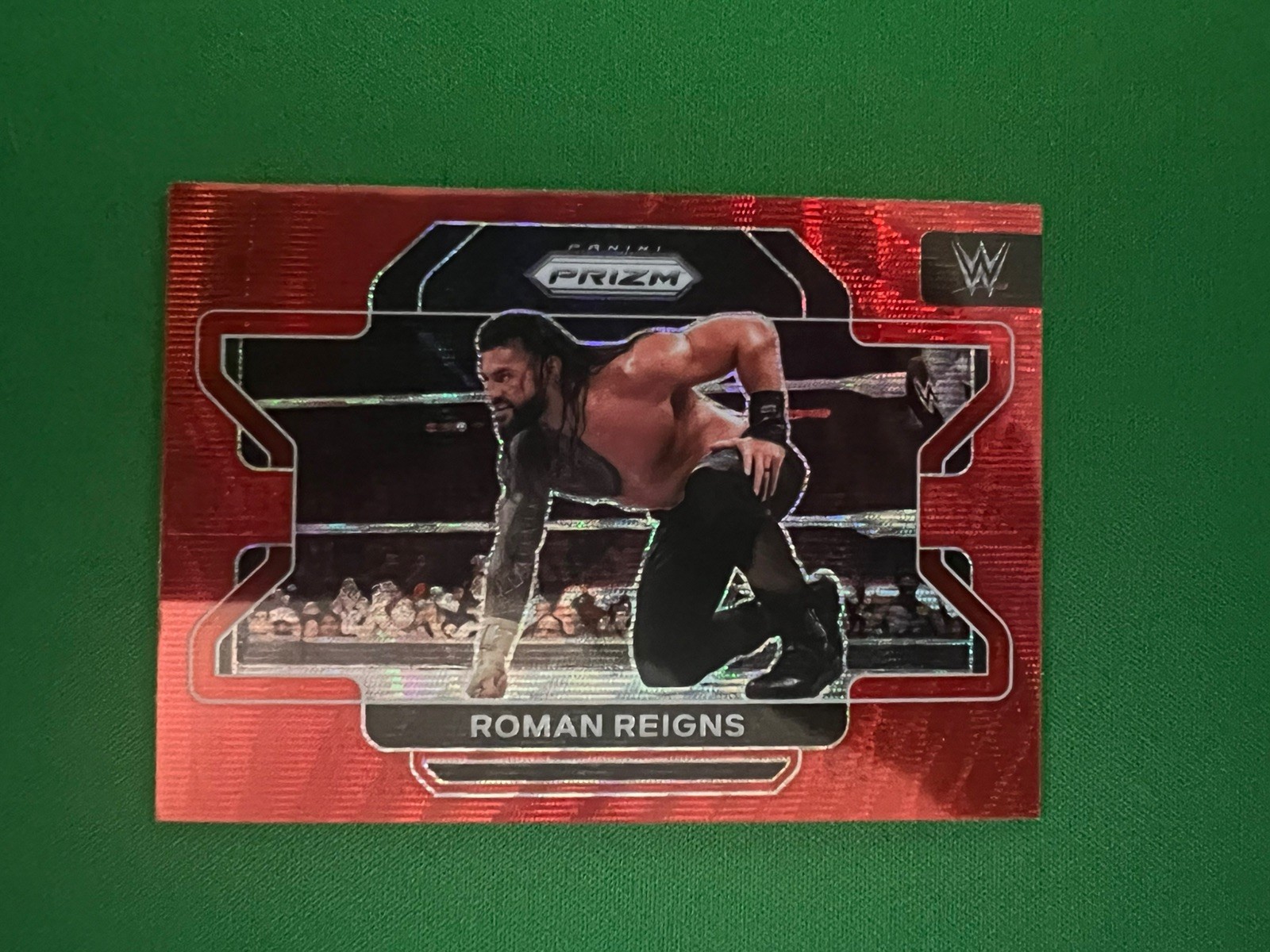 MINT ROMAN REIGNS #40 2022 PANINI WWE PRIZM - RED WAVE Royal Rumble Winner 🔥