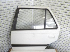 Porte arrière et accessoires Peugeot 405