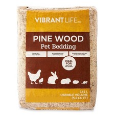 Pine Wood Shavings Bedding for Small Pets 141L Large Bag