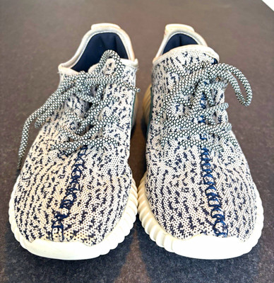 Adidas Yeezy Boost 350 Turtle Dove 2022- Men US 9.5 Gray BlackWhite Knit Low Top