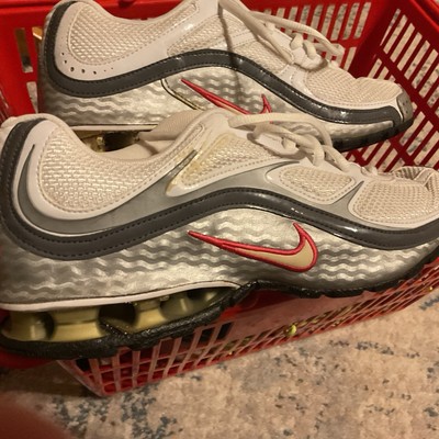 Size 8 - Nike Reax Run 5 White Metallic Silver W