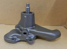 Allis Chalmers 2-71 Detroit Diesel 2-Cyl Rebuilt water pump 5178658 without hub