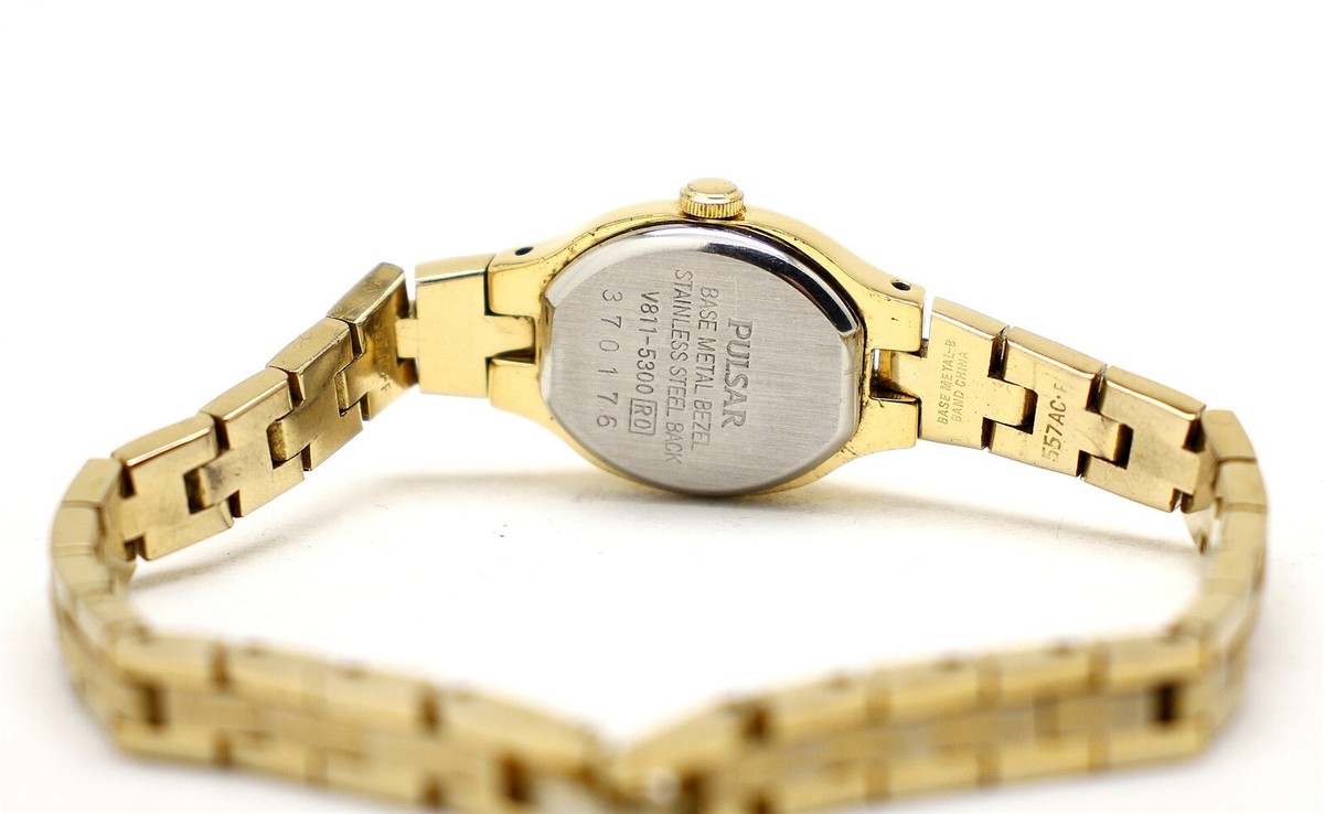 Pulsar By Seiko V811-5300 Quartz Gold Tone Ladies Watch NEED  display picture 1