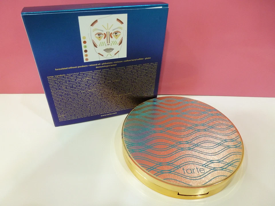 NIB Tarte Rainforest of the Sea Wipeout Color Correcting Palette Contour Kit Box - Image 4 of 4