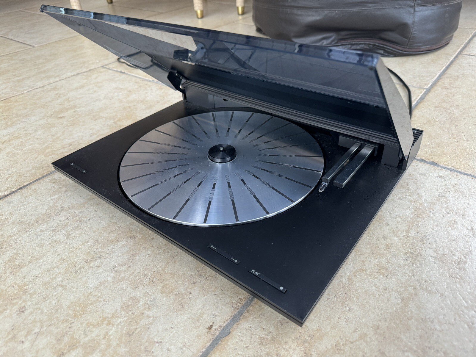 Bang & Olufsen B&O Beogram 3500 Record Player With MMC2 (with Built In