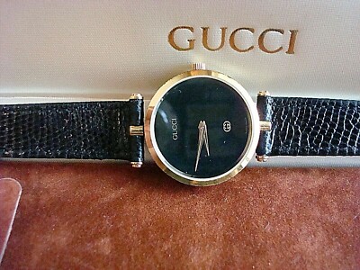 GUCCI WRISTWATCH RARE COLLECTIBLE VINTAGE 80 display picture 2