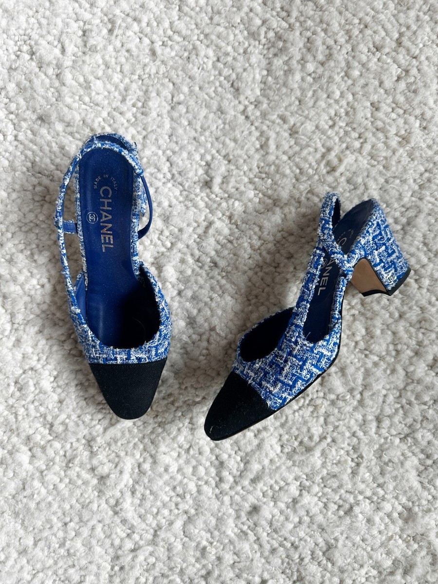 Chanel Tweed Grosgrain Cap Toe Slingback CC Pumps Blue Black