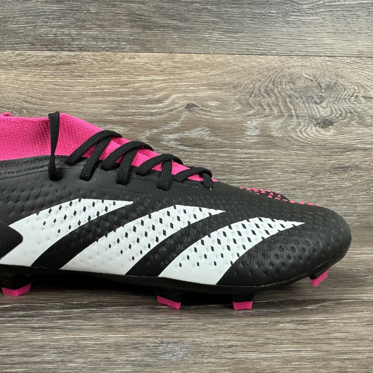 Adidas Predator Accuracy.2 GW4586 Soccer Cleats Men display picture 2