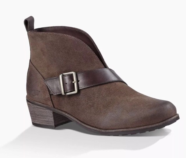 belted ugg boots
