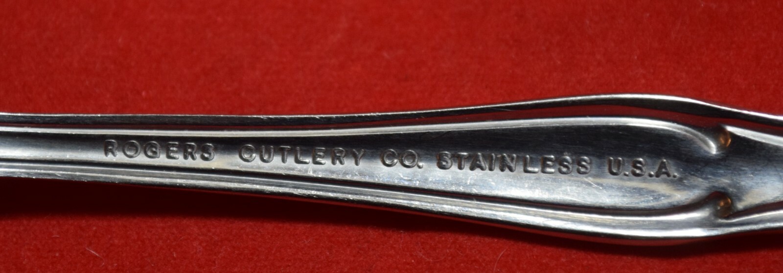 Rogers Cutlery Co. stainless, Victorian Manor Charmaine, choice 2.95