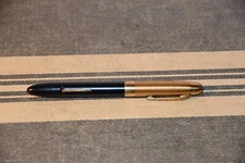 Vintage W.A SHEAFFER Fountain Pen FINELINE DIVISION Black And Gold