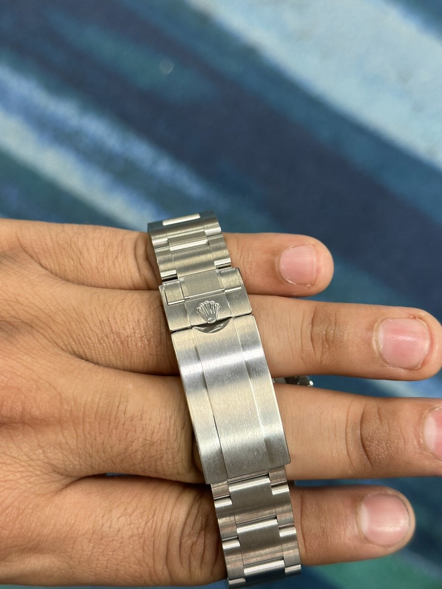 2023 Rolex Submariner 41mm KERMIT Green PAPERS 126610LV Box Papers