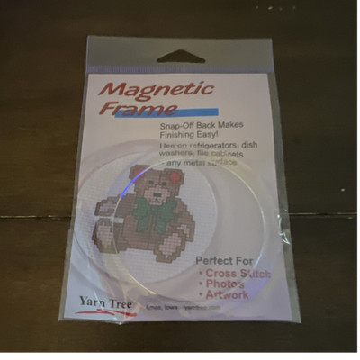 Yarn Tree Magnetic Frame Finishing for artwork, photo or cross stitch 