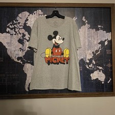 Disney Mickey Mouse Line sitting Pose Men's Grey Heather T-Shirt Size XL