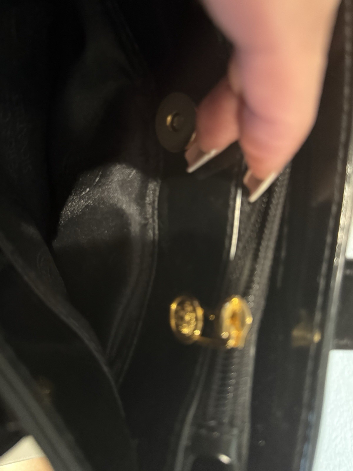 GIANNI VERSACE- Rare Authentic Vintage Black Patent Leather Medusa Logo Handbag image 5