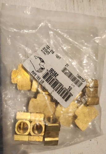 Pack of 10 Brass Pipe Tees 1/8" Imperial 90382