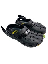 Crocs Batman Batmobile Classic Clog Black Men’s 7 Women’s 9 NWT Limited Edition