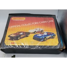 VINTAGE DIE CAST METAL MATCHBOX VEHICLE LOT 48 WITH CARRYING CASE