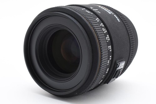SIGMA SIGMA 70mm F2.8 DG MACRO Sony A Mount Lens - Picture 2 of 12