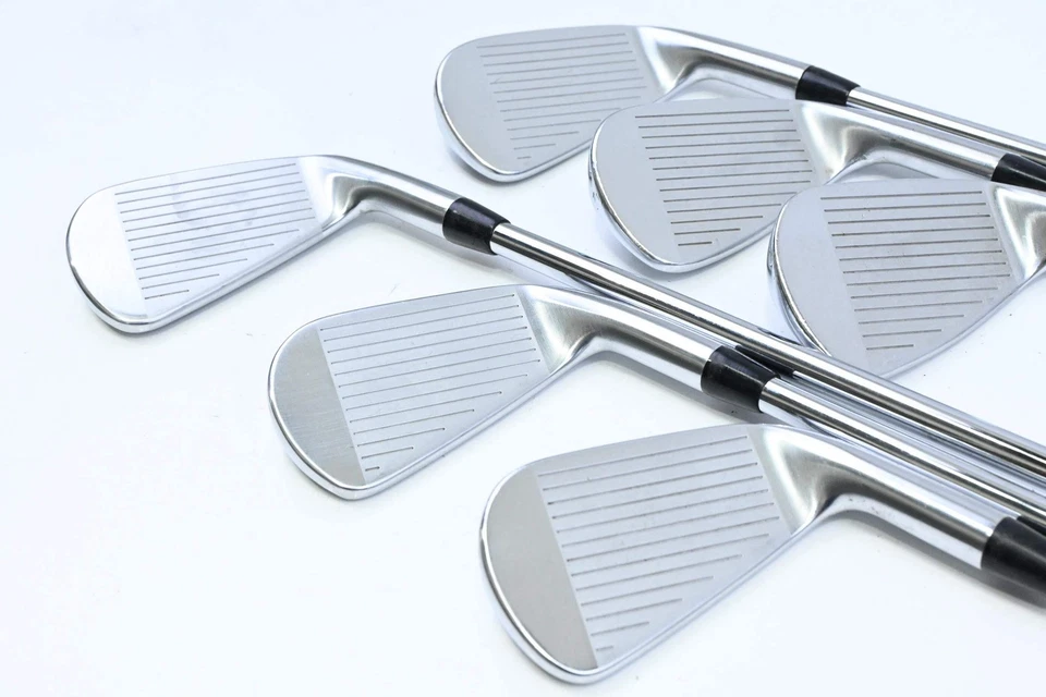 Left Hand Titleist T100 S 2019 Irons / 4-9i / X-Flex True Temper AMT White X100 - Image 3 of 4